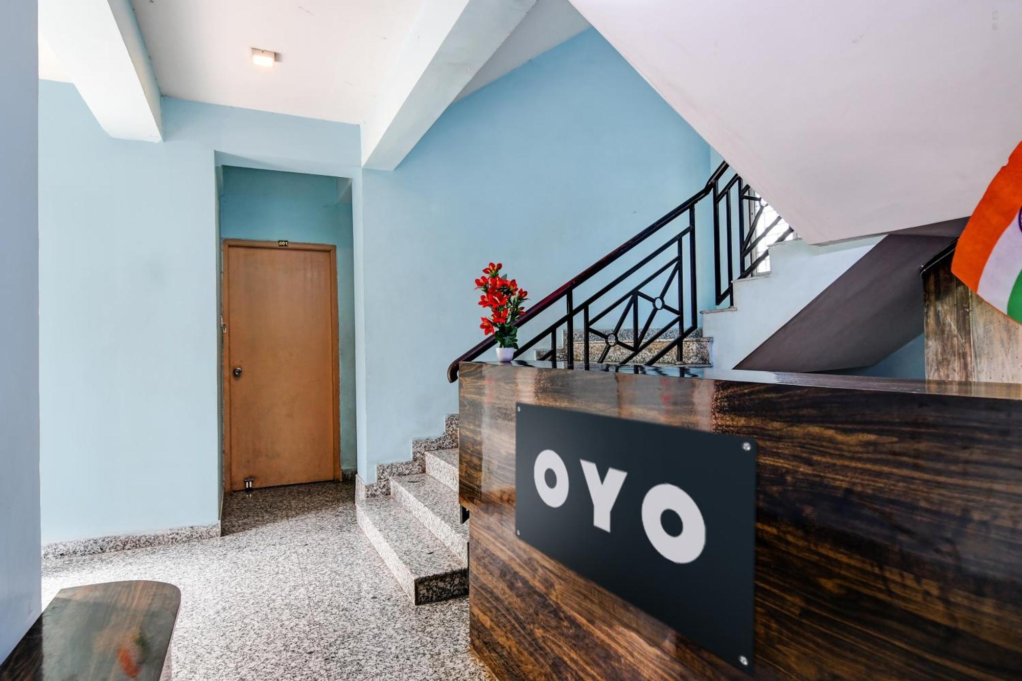 Hotel O Casa Astra Kalküta Dış mekan fotoğraf