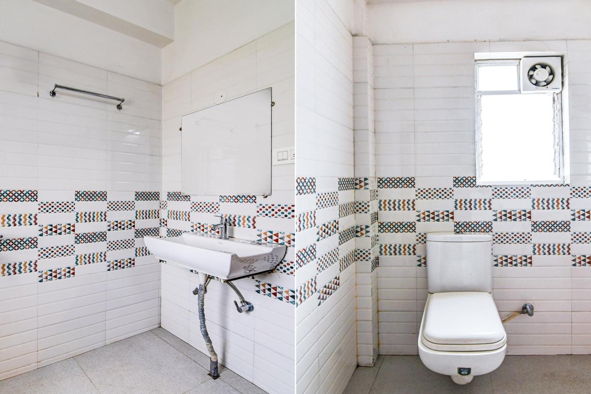 Hotel O Casa Astra Kalküta Dış mekan fotoğraf
